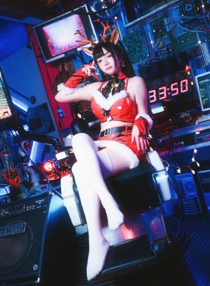 女大学生按摩