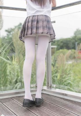 地主的三个女儿美国