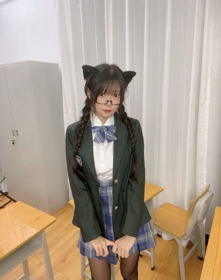 早上起床抱紧我第1集动漫